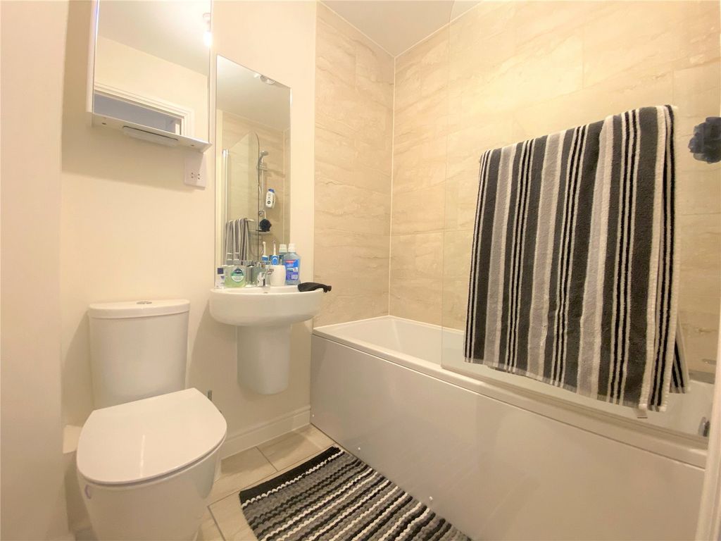Additional image 12 of 4 bed terraced house for saleHomington Avenue, Badbury Park, Swindon SN3