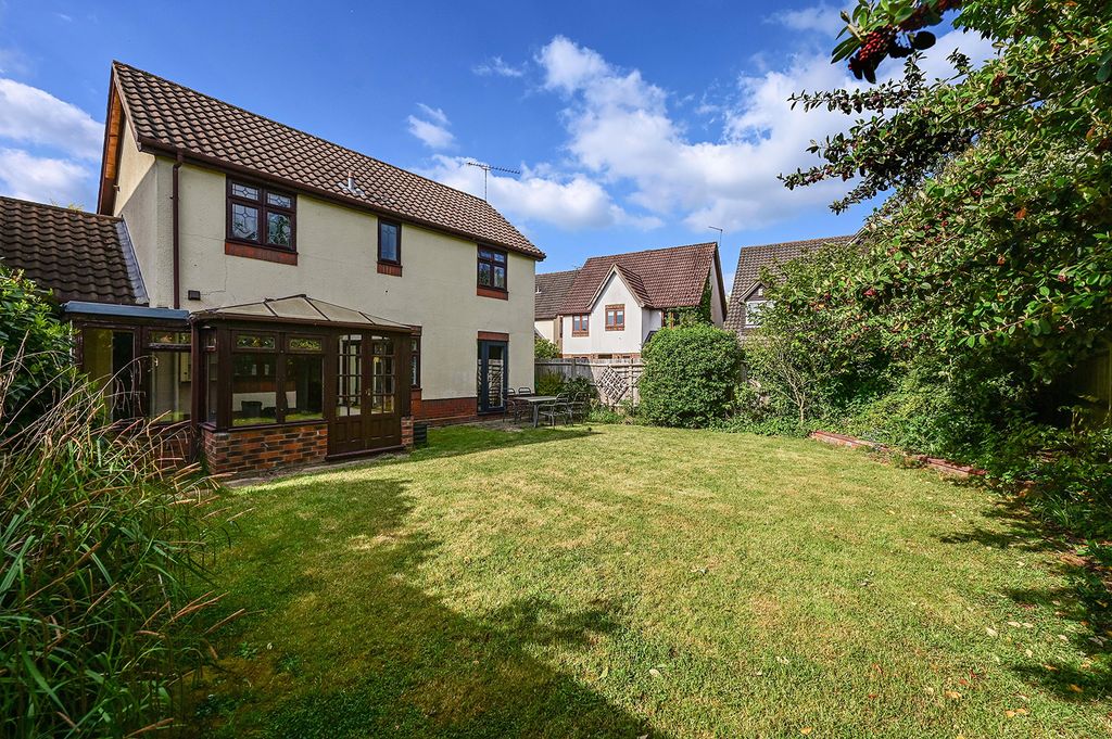 Additional image 4 of 3 bed link detached house for saleWaterhouse Mead, College Town, Sandhurst GU47