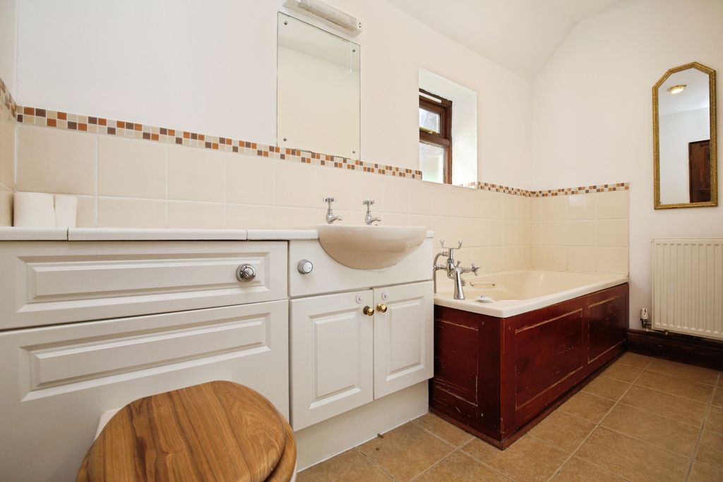 Additional image 10 of 2 bed detached house for saleBeechfield, Salisbury SP4