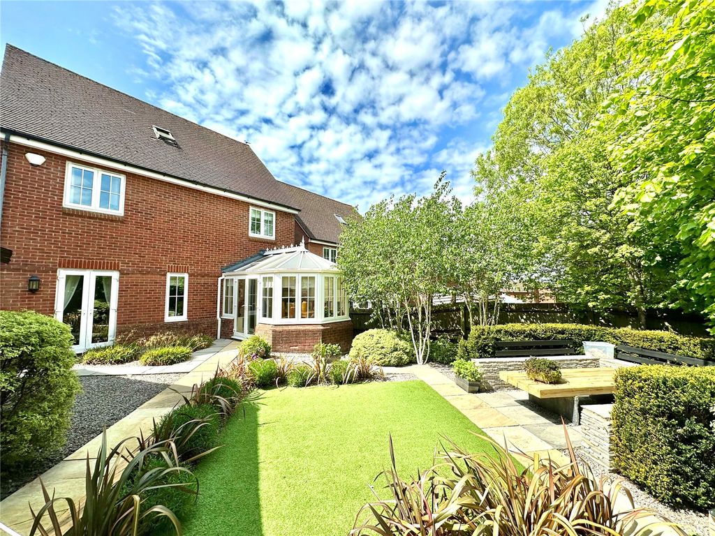 Additional image 10 of 5 bed detached house for saleGosling Close, Wanborough, Swindon SN4