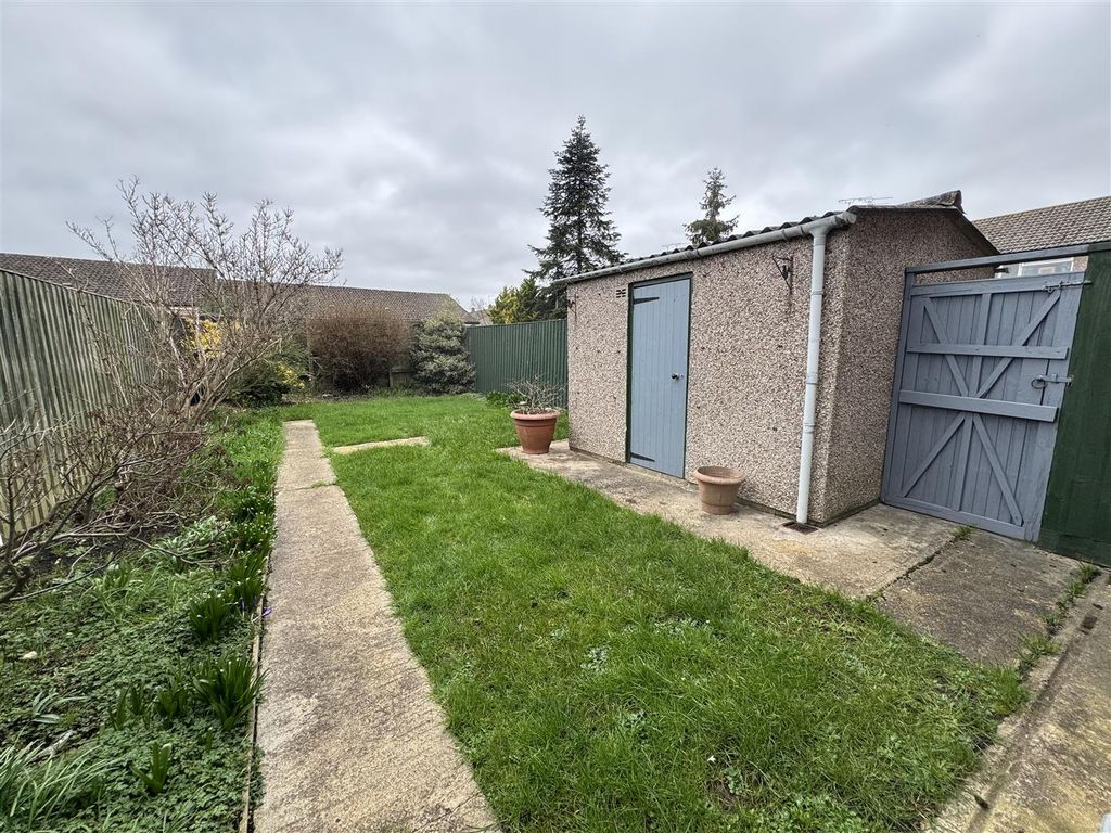 Additional image 15 of 3 bed terraced house for saleCarstairs Avenue, Swindon SN3