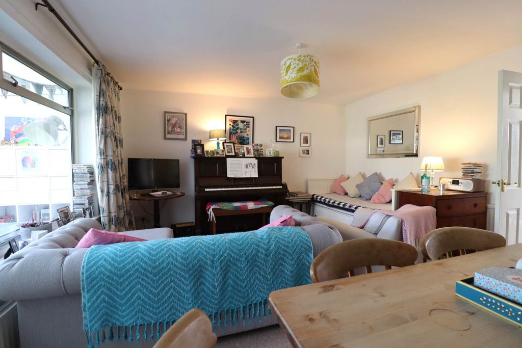 Additional image 2 of 3 bed terraced house for saleSavernake Court, Marlborough SN8