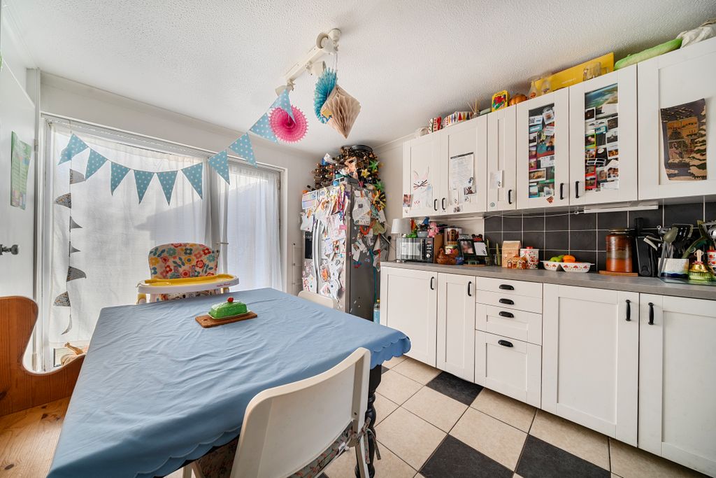 Additional image 2 of 3 bed terraced house for saleFairfield, Royal Wootton Bassett SN4