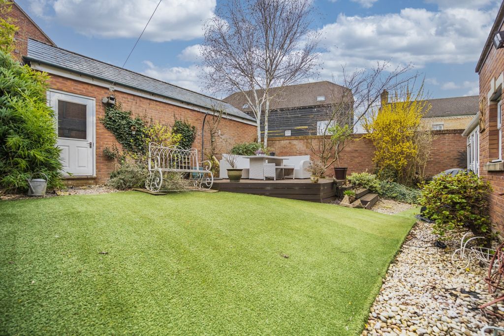Additional image 28 of 5 bed detached house for saleEast Wichel Way, Swindon SN1