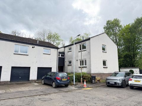 Iddesleigh Avenue, Milngavie, Glasgow G62