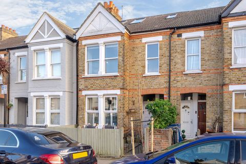 Cumberland Road, London W7