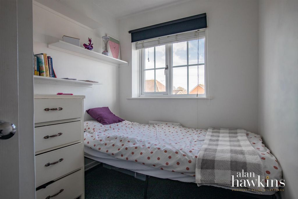 Additional image 9 of 3 bed semi-detached house for saleVictoria Drive, Lyneham SN15