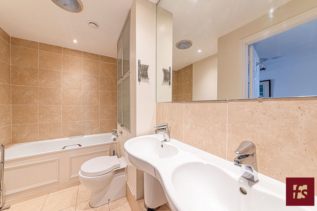 Additional image 23 of 2 bed semi-detached house for saleHope Cottages, Bracknell Road, Warfield, Berkshire RG42