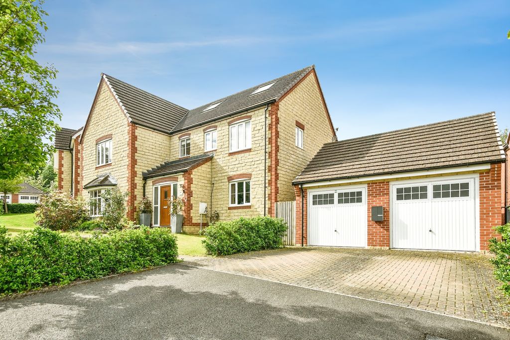 Additional image 20 of 6 bed detached house for saleAdams Meadow - Wanborough, Swindon SN4