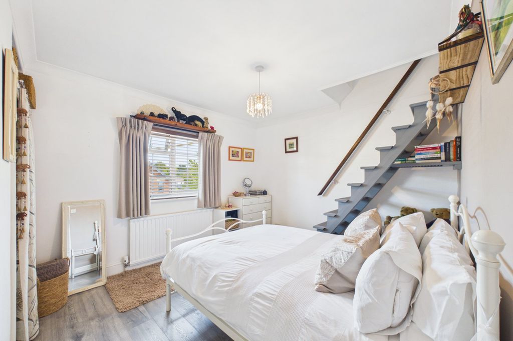 Additional image 15 of 2 bed semi-detached house for saleBranksome Hill Road, College Town, Sandhurst, Berkshire GU47