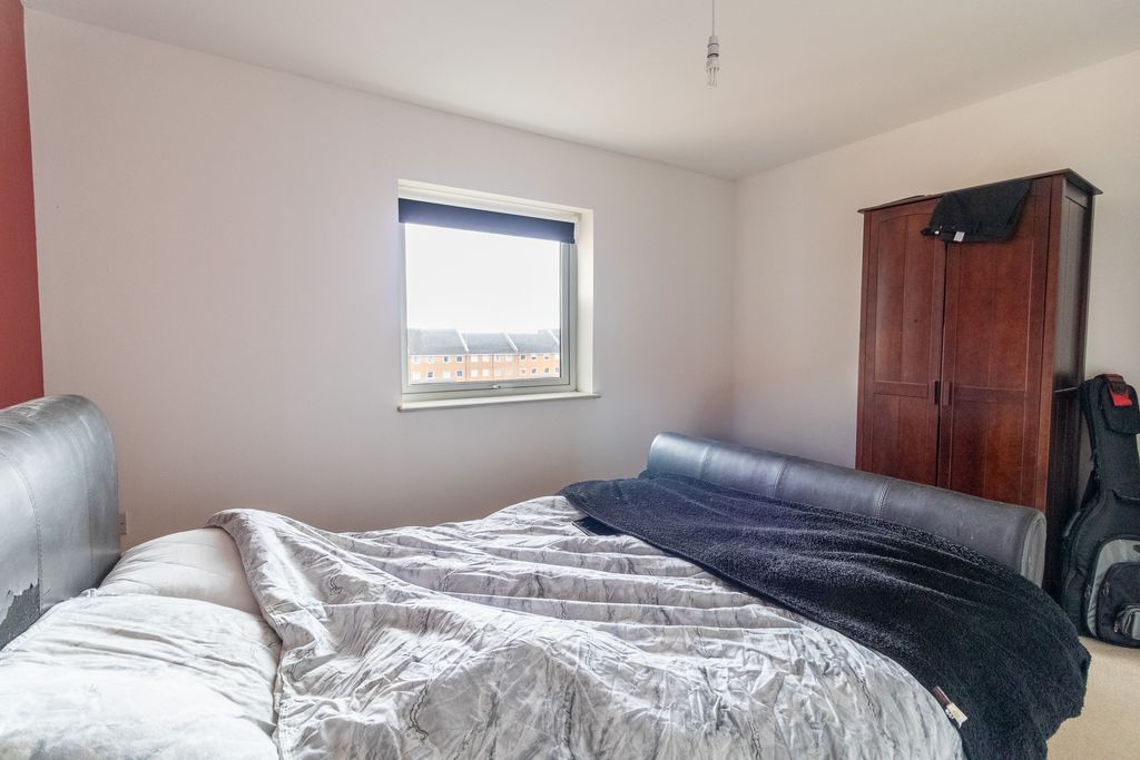 Additional image 9 of 2 bed flat for saleYersin Court, Swindon SN1
