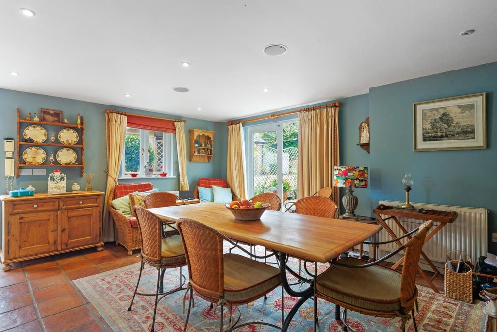 Additional image 8 of 4 bed semi-detached house for saleStratford Sub Castle, Salisbury SP4