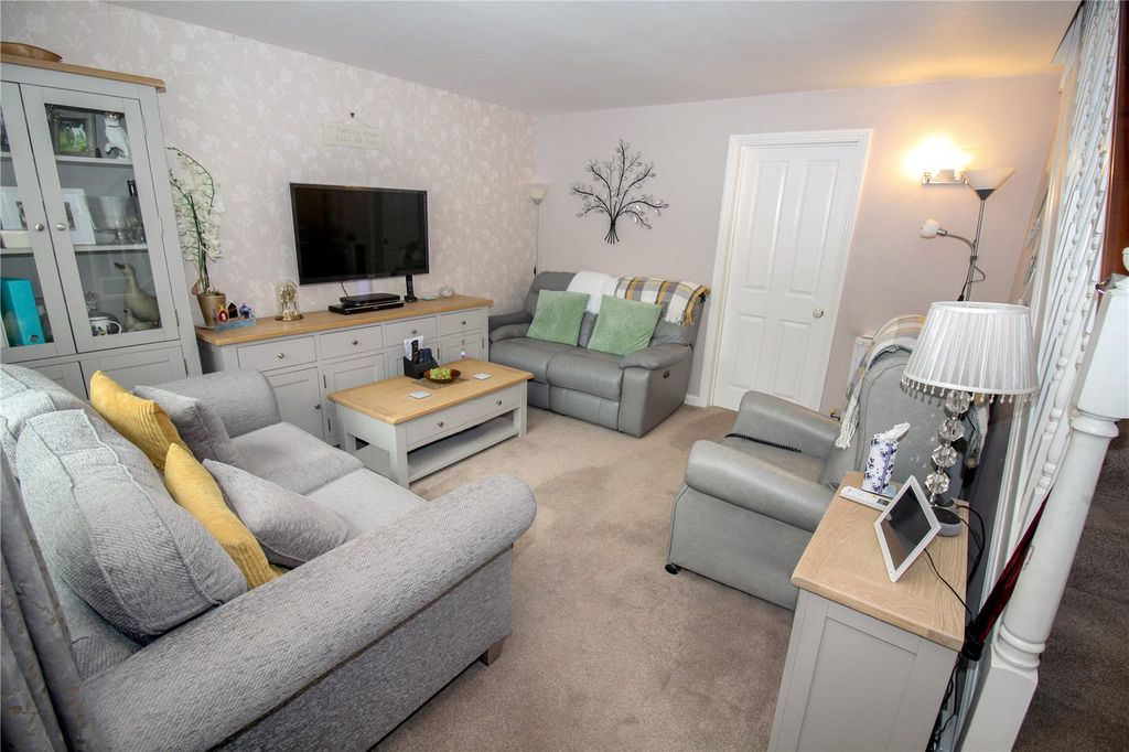 Additional image 3 of 3 bed detached house for saleAbbotsbury Way, Swindon, Wiltshire SN25