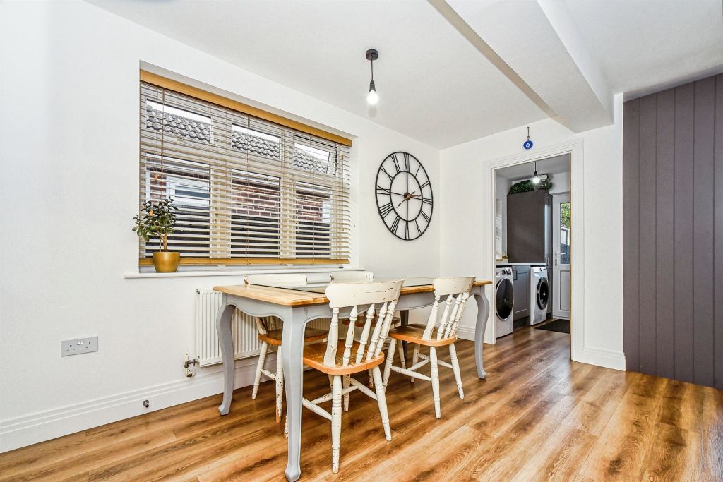 Additional image 8 of 3 bed semi-detached bungalow for saleBanbury Close, Swindon SN3