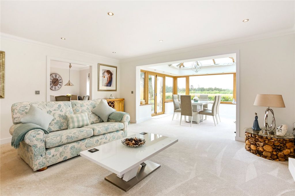 Additional image 3 of 3 bed detached bungalow for saleLovel Road, Windsor SL4