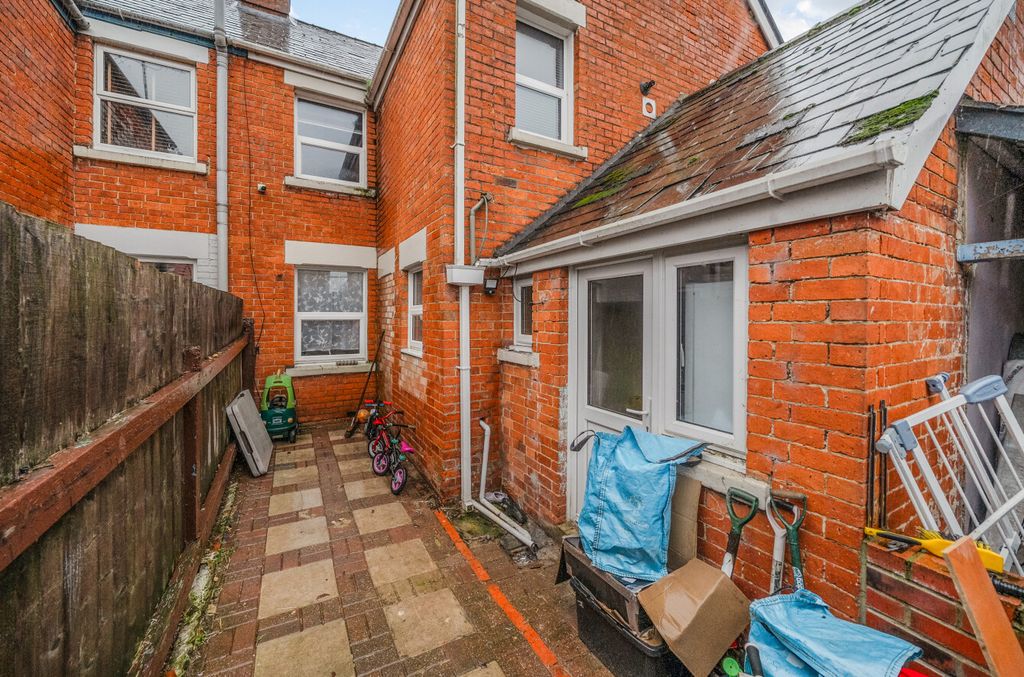 Additional image 15 of 2 bed terraced house for saleHighworth Road, Swindon, Swindon SN3