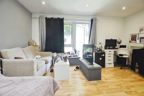 Morse Close, Plaistow, London E13