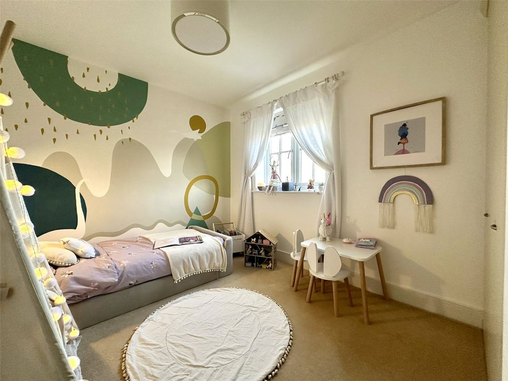Additional image 21 of 5 bed detached house for saleGosling Close, Wanborough, Swindon SN4