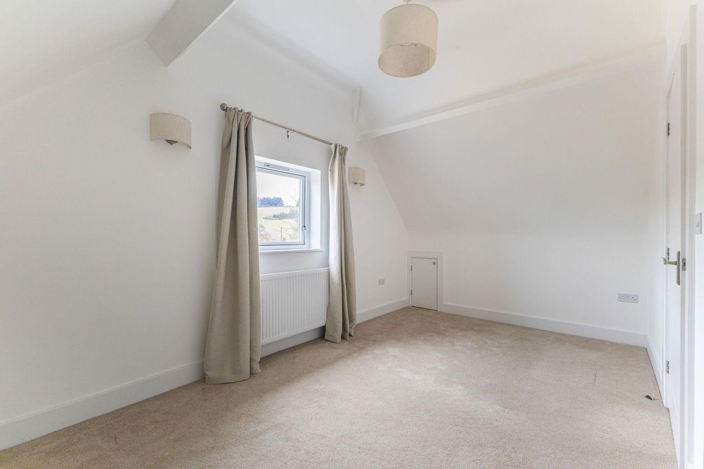 Additional image 9 of 3 bed cottage for salePreston, Ramsbury, Marlborough, Wiltshire SN8