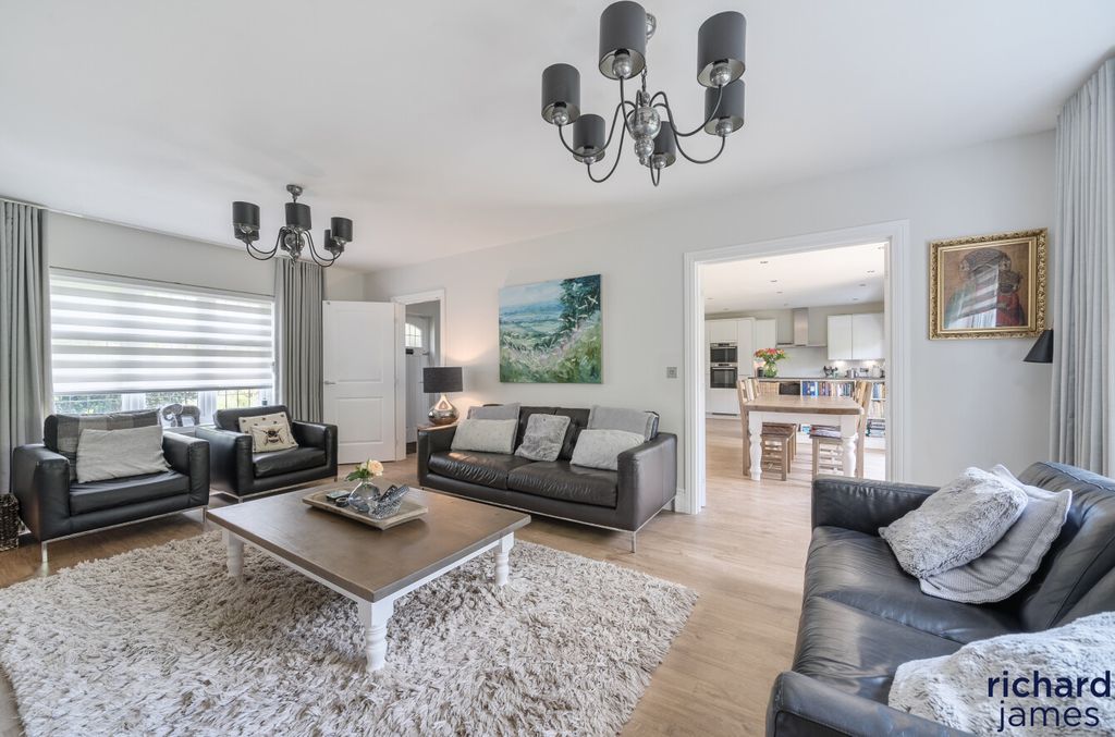 Additional image 6 of 4 bed detached house for saleBiddestone Avenue, Coate, Swindon SN3