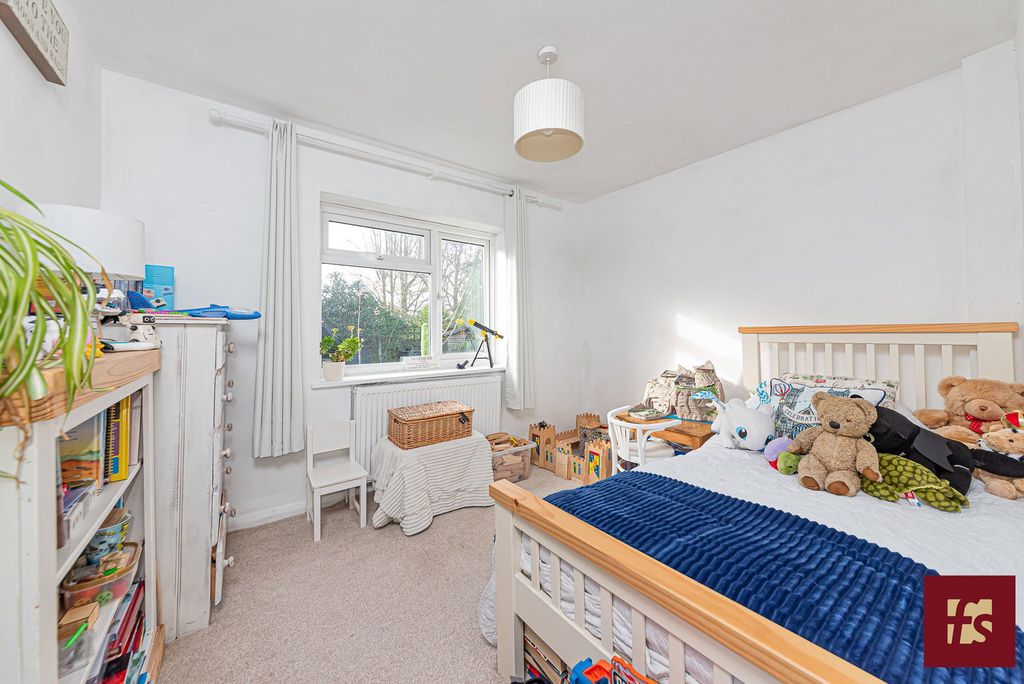 Additional image 8 of 3 bed semi-detached bungalow for saleNapier Road, Crowthorne, Berkshire RG45