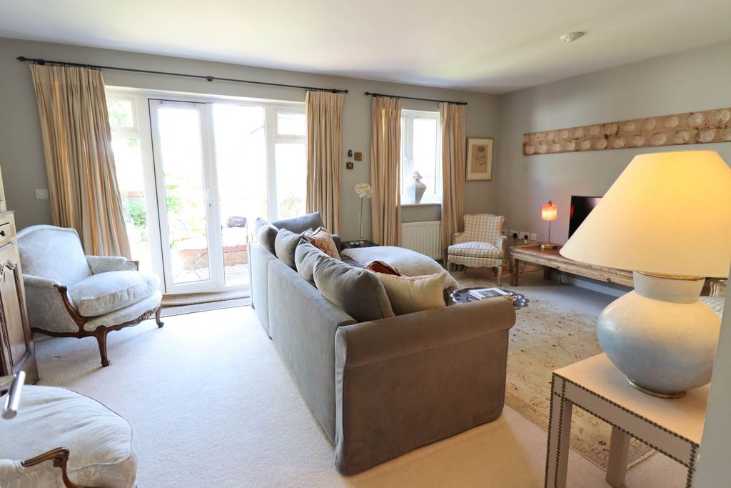 Additional image 3 of 4 bed semi-detached house for saleWhite Horse Road, Marlborough SN8
