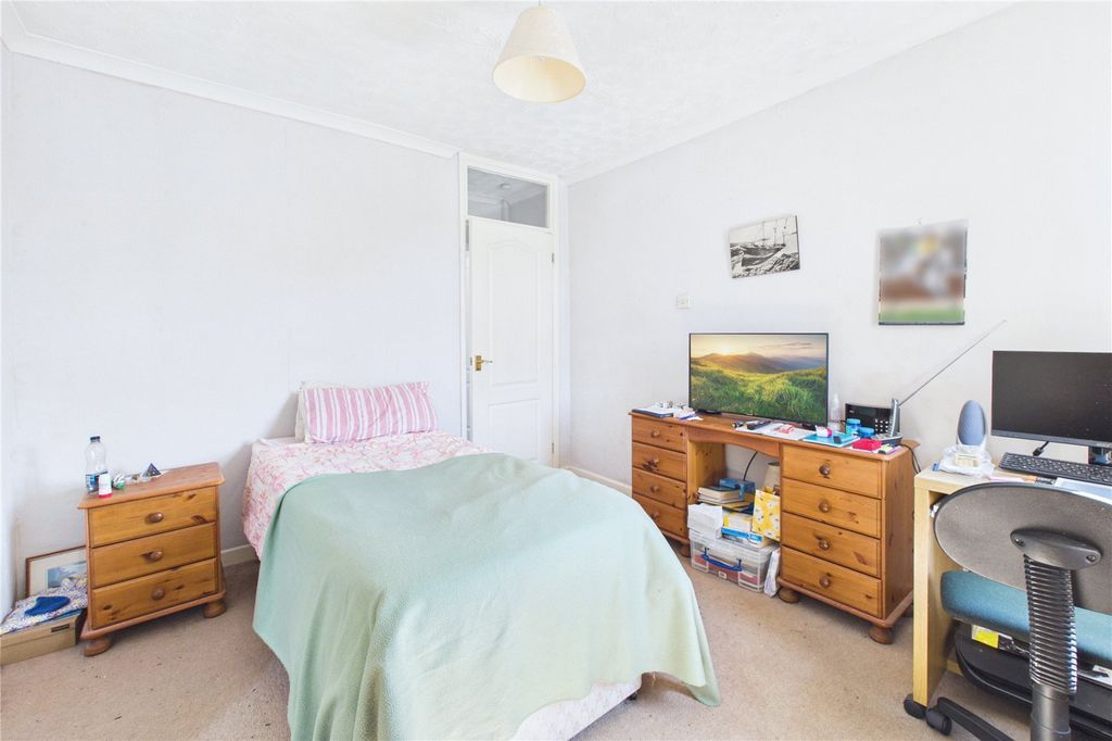 Additional image 12 of 2 bed terraced house for saleFerndale Road, Rodbourne Cheney, Wiltshire SN2