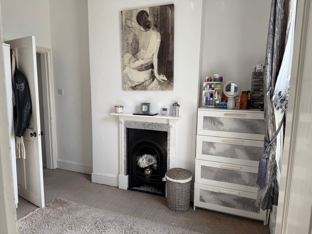 Additional image 14 of 2 bed terraced house for saleTollgate Road, Salisbury SP1