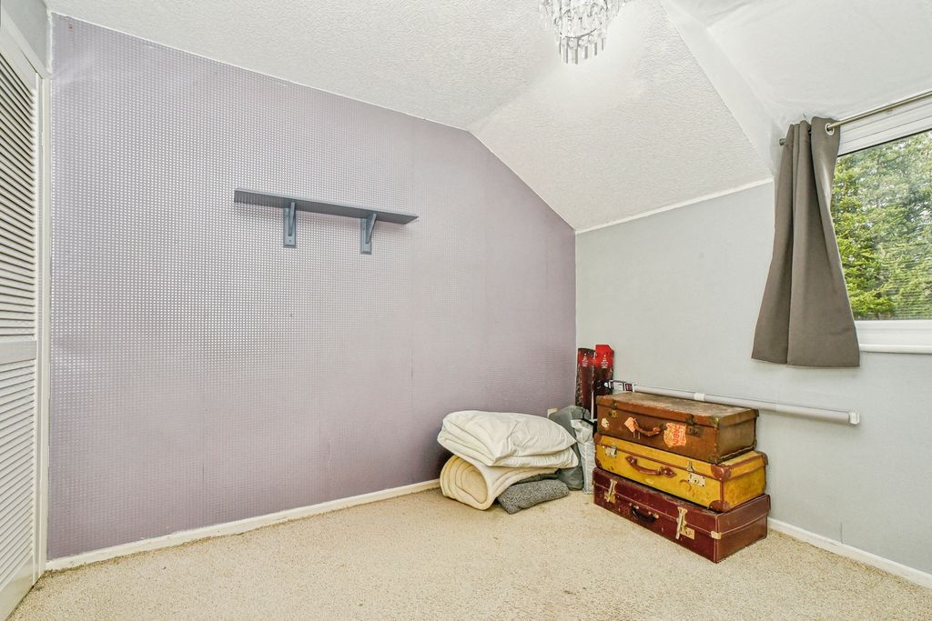 Additional image 11 of 3 bed semi-detached house for saleBelsay - Toothill, Swindon SN5