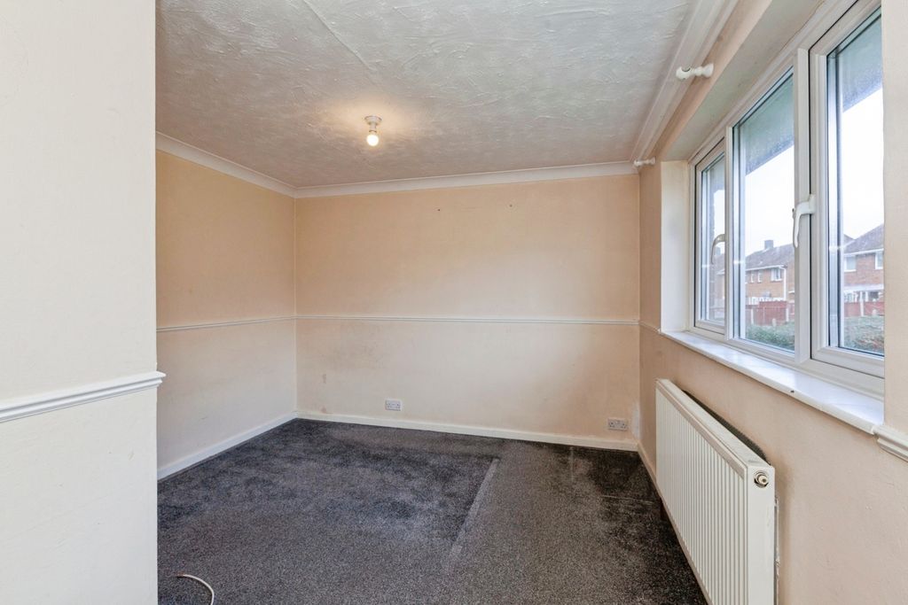 Additional image 11 of 3 bed end terrace house for saleCalfridus Way, Bracknell, Berkshire RG12