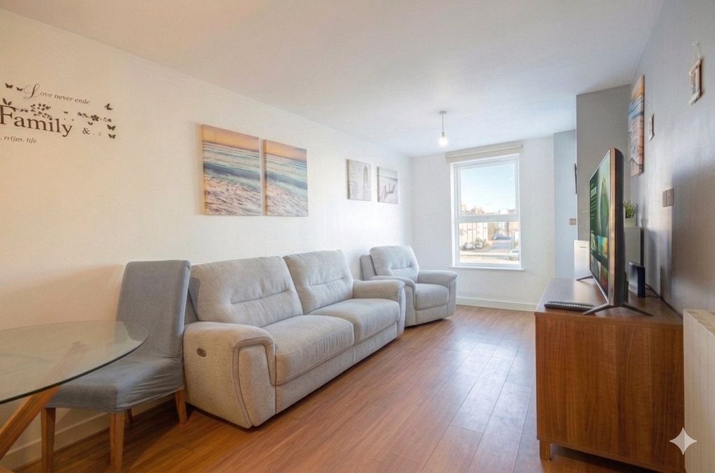 Additional image 2 of 2 bed flat for saleBurlington Mansions, Sullivan Road, Camberley GU15