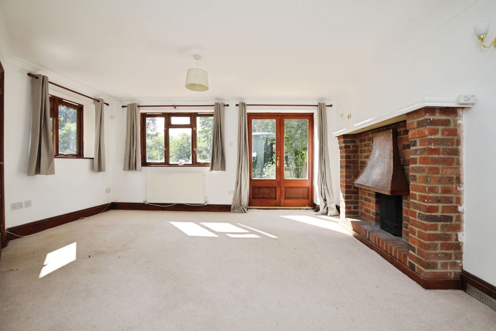 Additional image 4 of 2 bed detached house for saleBeechfield, Salisbury SP4