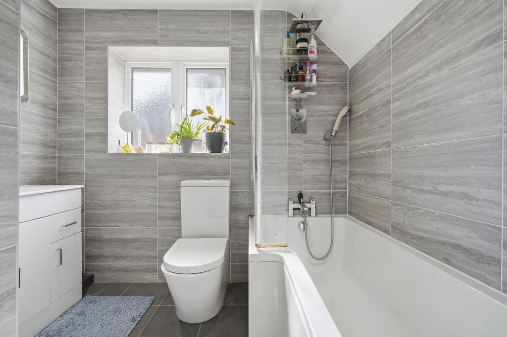 Additional image 7 of 3 bed semi-detached house for saleKennel Wood, Ascot SL5