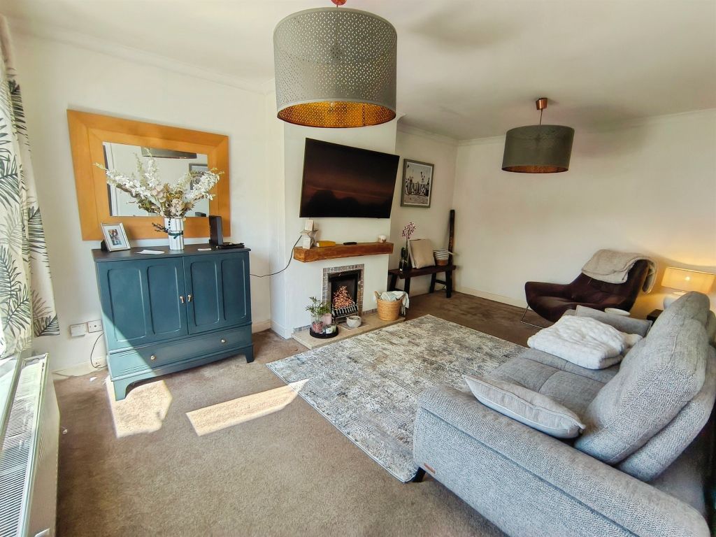 Additional image 3 of 5 bed semi-detached house for saleDownham Mead, Chippenham SN15
