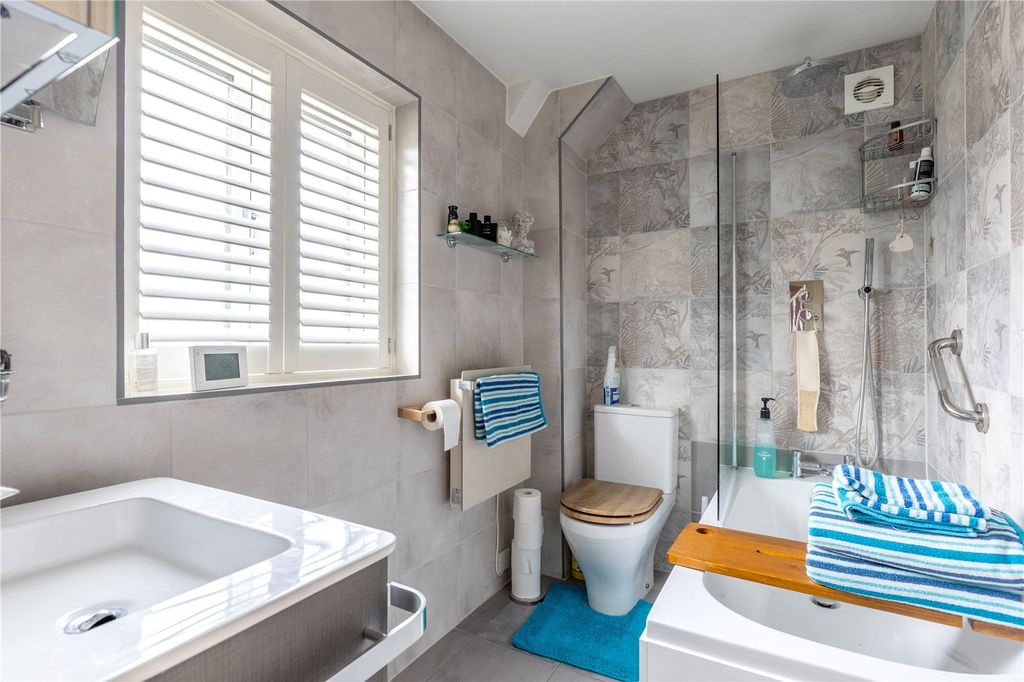 Additional image 11 of 3 bed detached house for saleThe Oaks, Kemble, Cirencester, Gloucestershire GL7