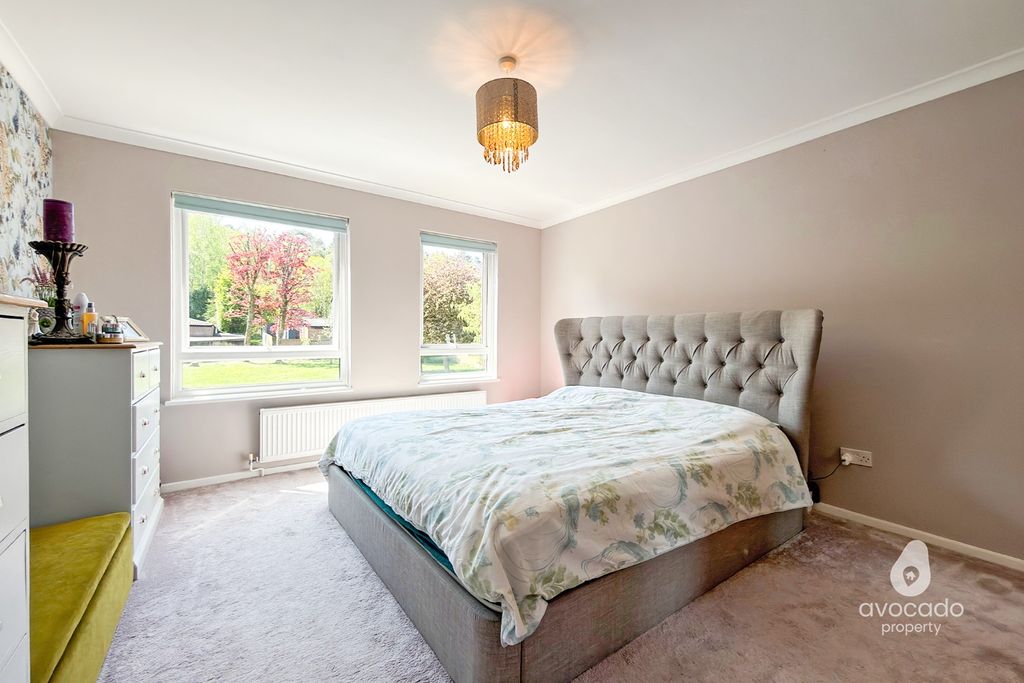Additional image 6 of 3 bed terraced house for saleNorthcott, Bracknell RG12