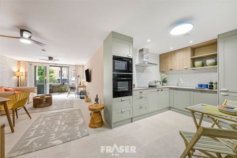 West One House, Fitzrovia W1T