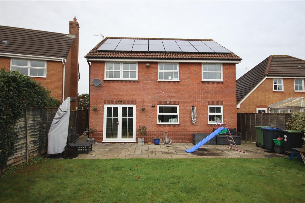 Additional image 19 of 5 bed detached house for saleAintree Drive, Chippenham SN14