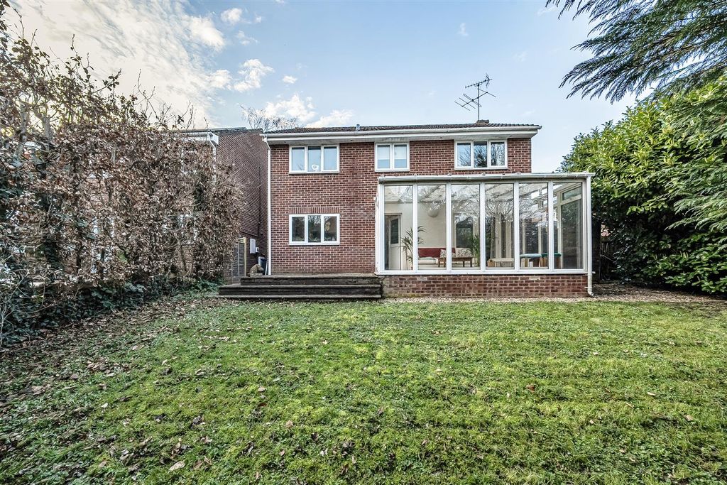 Additional image 13 of 4 bed detached house for saleOak Tree Close, Trowbridge BA14