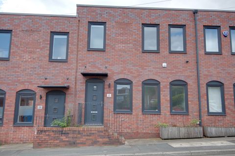 12 Melbourne Street, Leeds LS2