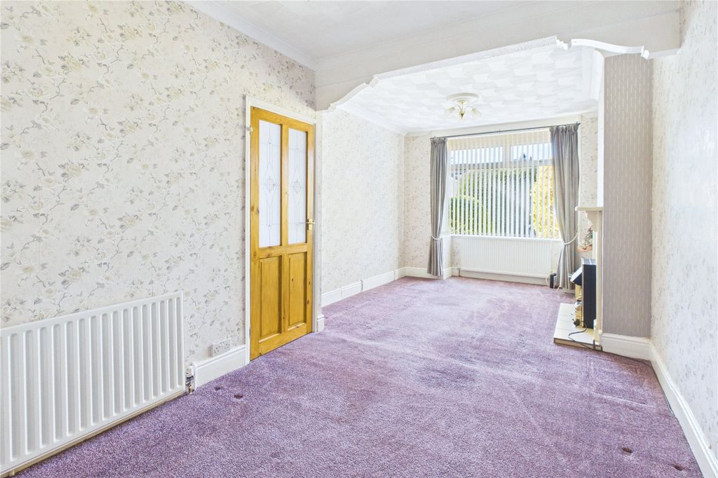 Additional image 4 of 3 bed semi-detached house for saleCricklade Road, Upper Stratton, Swindon SN2