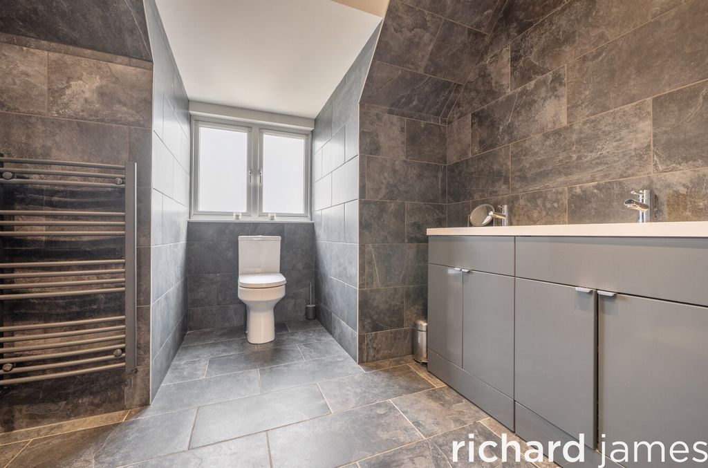Additional image 13 of 4 bed end terrace house for salePiernik Close, Haydon End, Swindon SN25