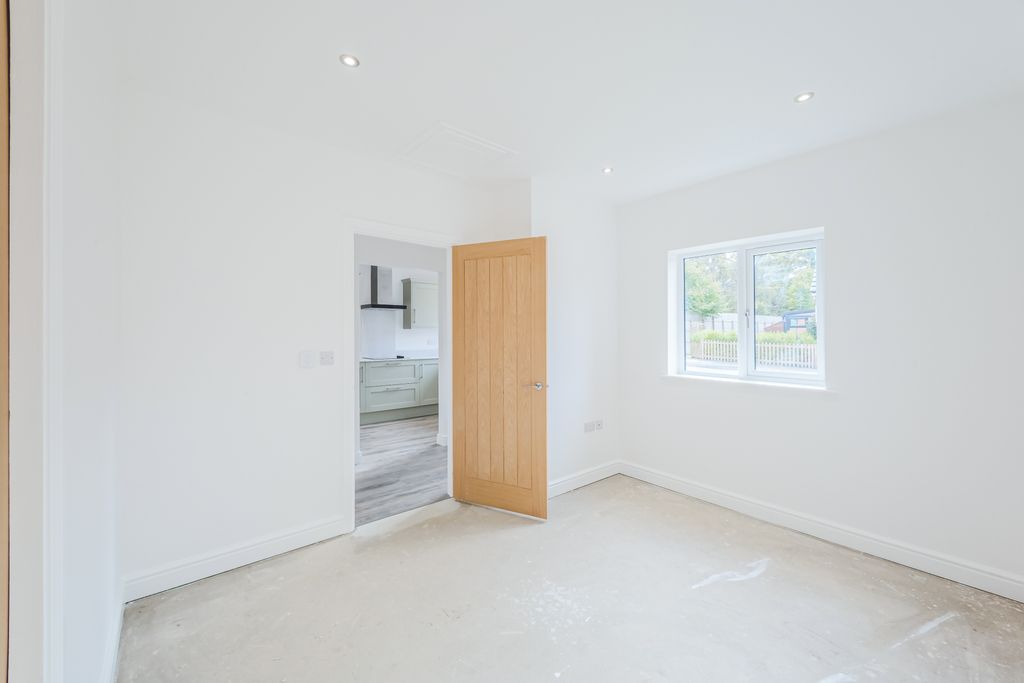 Additional image 11 of 2 bed semi-detached bungalow for saleKingsdown Retirement Village, Kingsdown Road, Swindon SN3