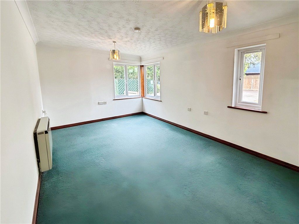 Additional image 2 of 1 bed flat for saleKingsmead, Lower Common Road, West Wellow, Romsey SO51