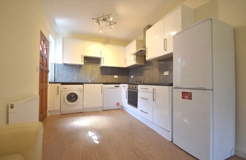 Franciscan Road, London SW17