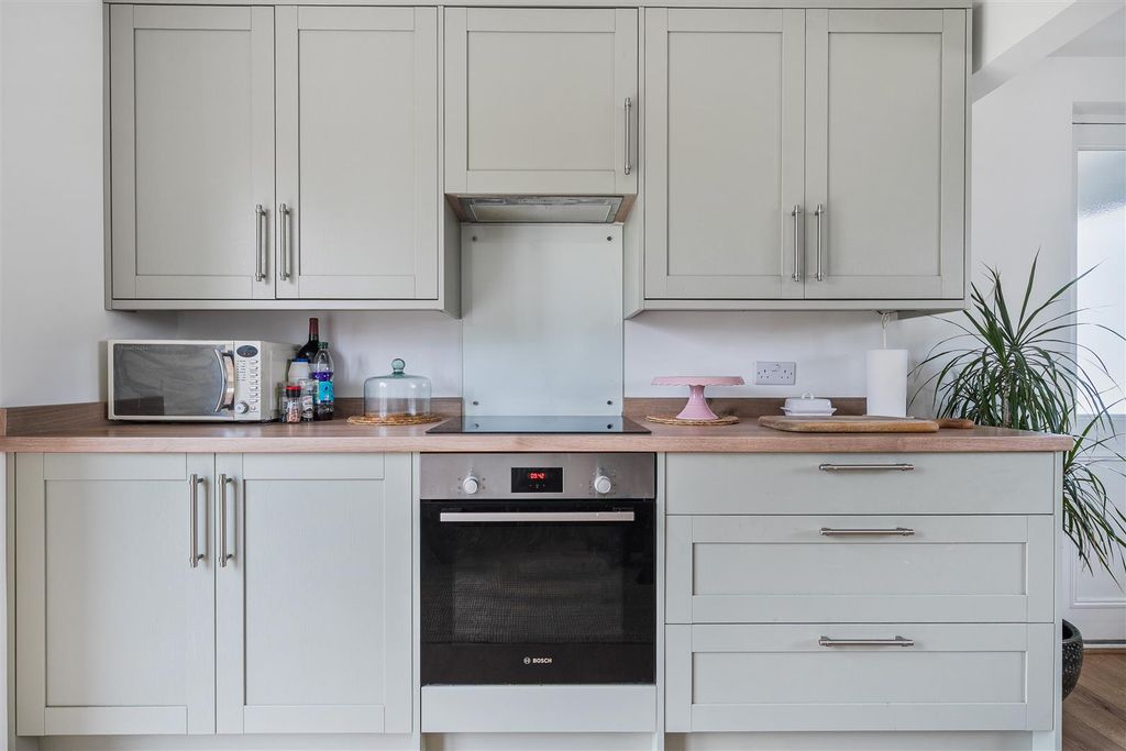 Additional image 8 of 3 bed semi-detached house for saleCorsham Road, Lacock, Chippenham SN15