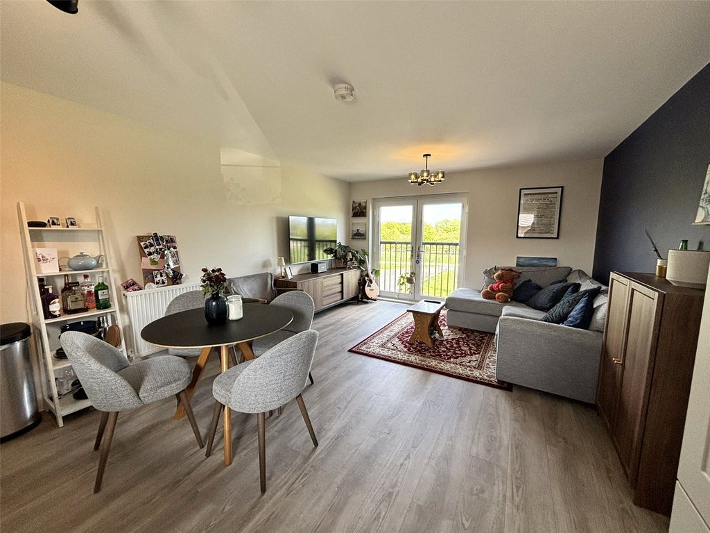Additional image 6 of 2 bed semi-detached house for saleRusset Close, Swindon, Wiltshire SN1
