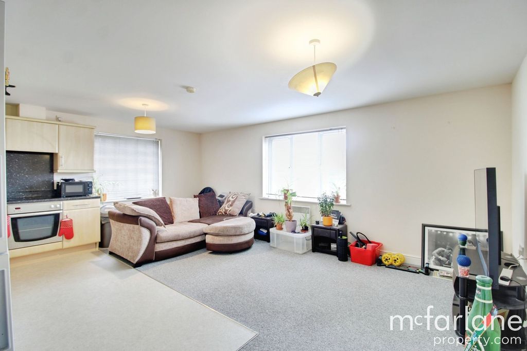 Additional image 3 of 1 bed flat for saleThomas Edward Coard Building, Cricklade Road SN2