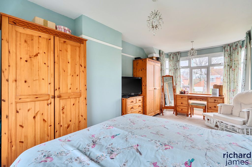 Additional image 8 of 3 bed semi-detached house for saleMarlborough Road, Swindon SN3