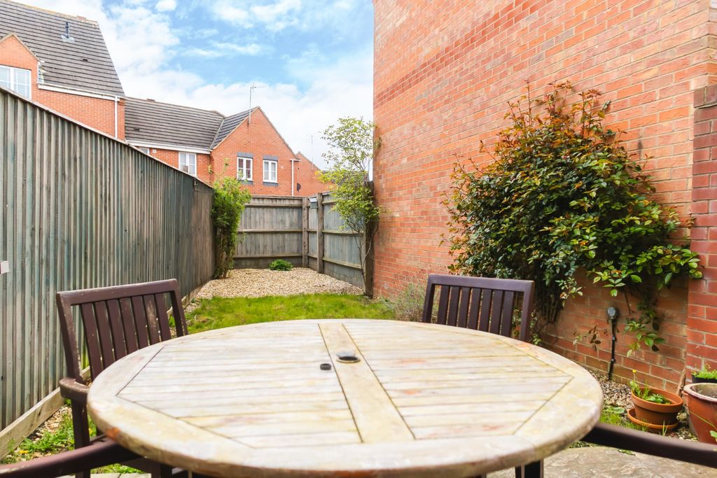 Additional image 13 of 3 bed end terrace house for saleWinton Road, Swindon, Wiltshire SN3